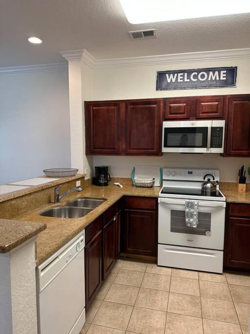 Florida Vacation Condo - No Resort Fees Kissimmee Luaran gambar